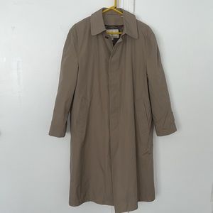 London Fog | Pea Trench Coat. Size 40 Reg